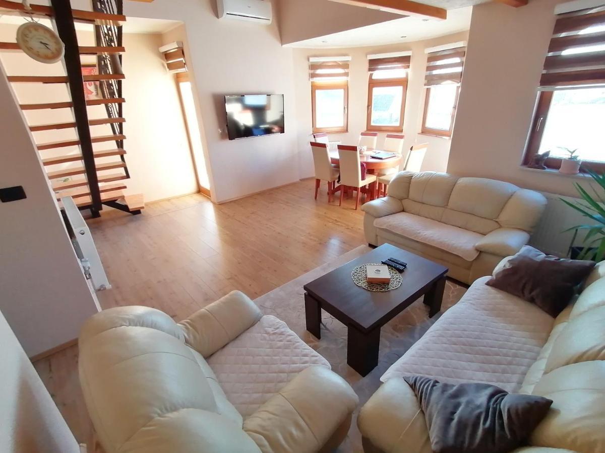 Rooms Delux Сараево Екстериор снимка